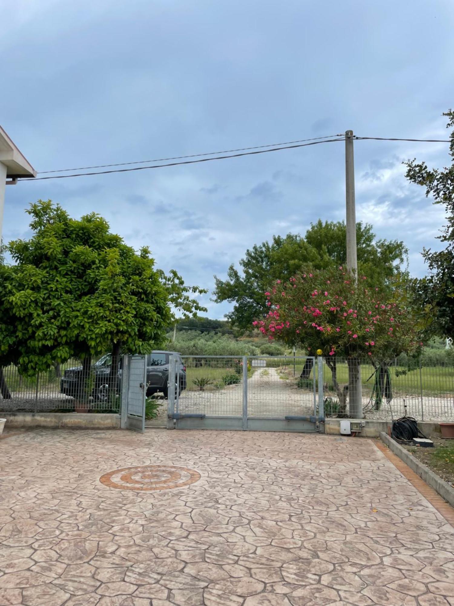הוילה טורינו די סנגרו La Casa Di Michela מראה חיצוני תמונה